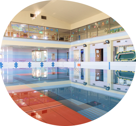 温水プールイメージ